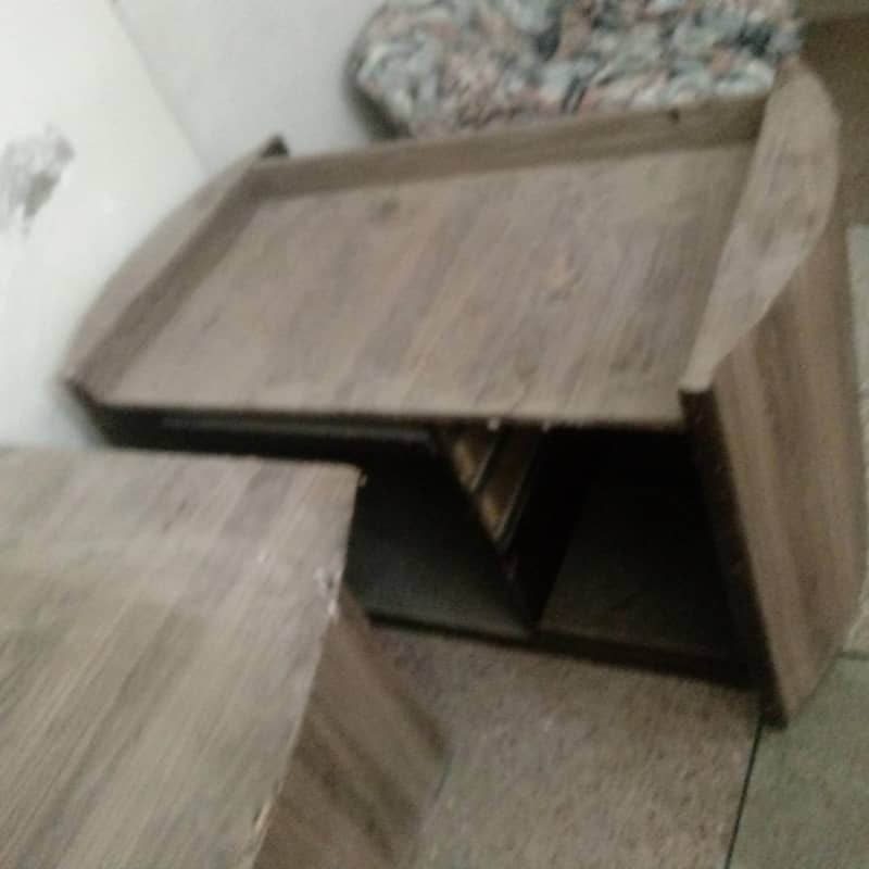 Office Table 4