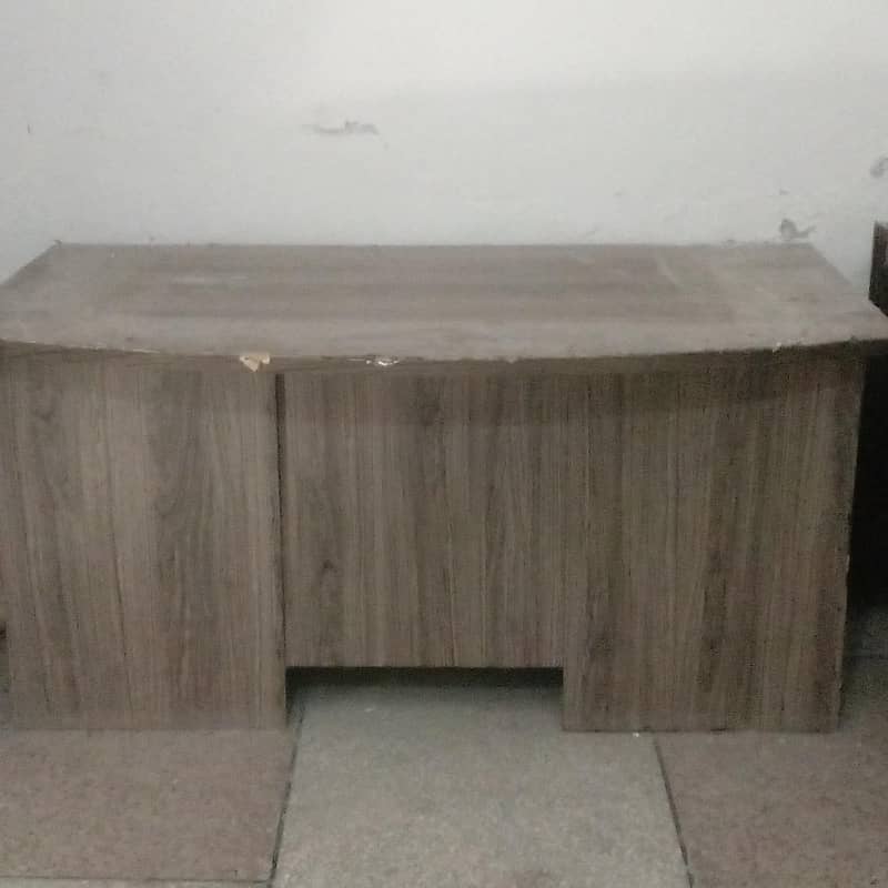Office Table 6