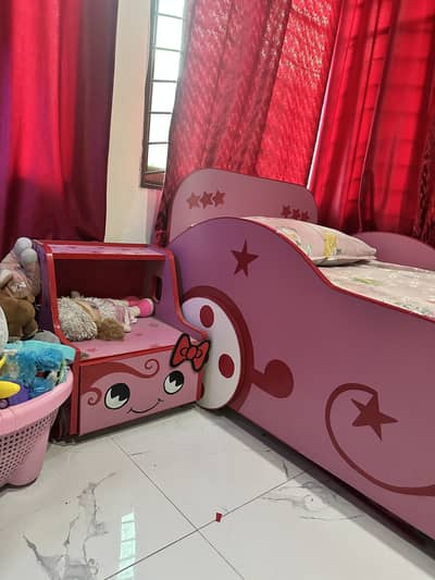 Kids bed