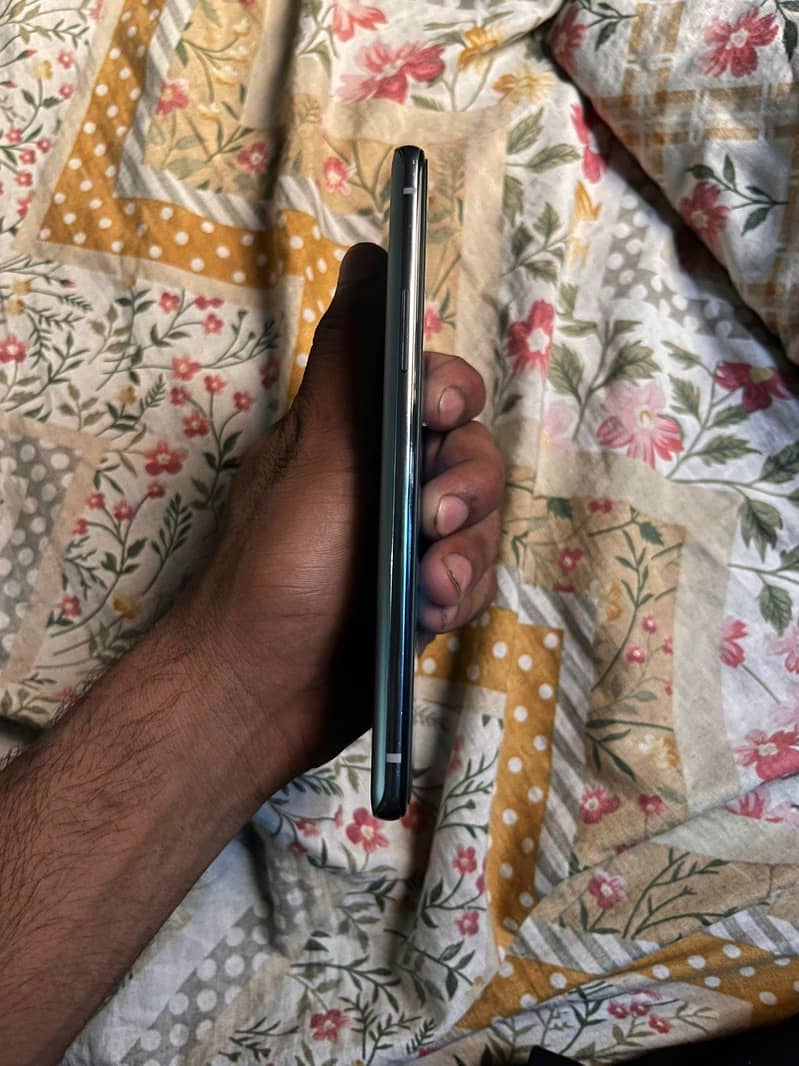 One Plus 8T 2