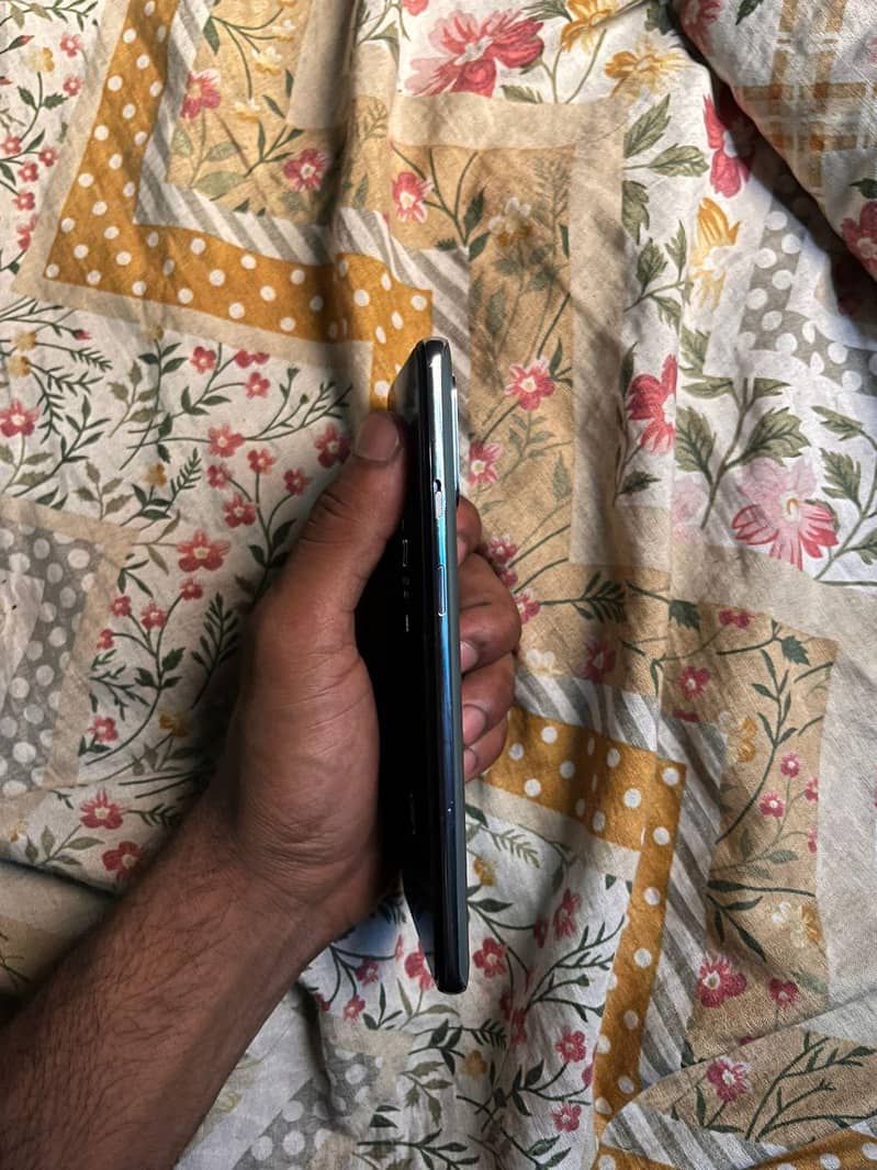 One Plus 8T 5