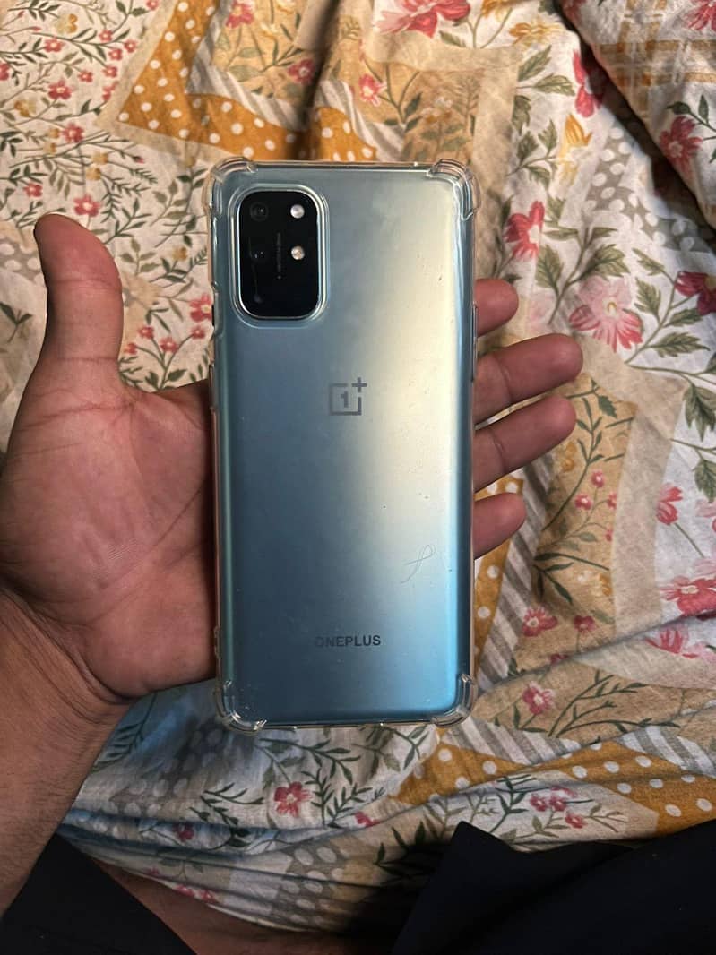 One Plus 8T 6