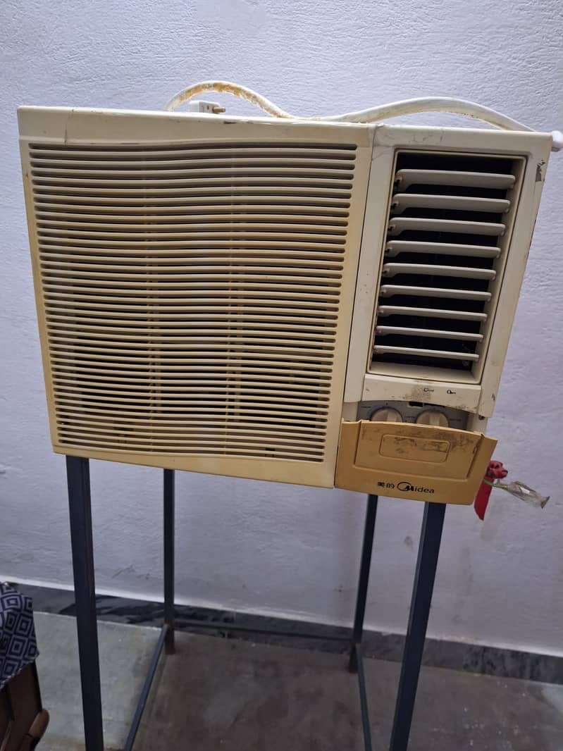 Window Ac 0