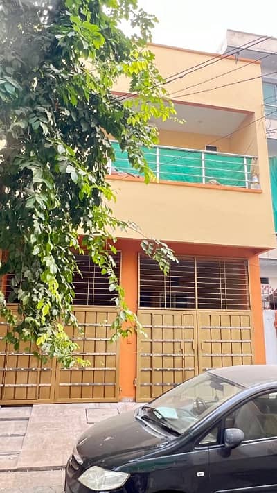 5 Marla Use House For Sale With Gas Good Location