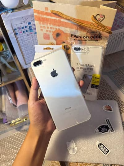 iphone 7 plus 128 GB  (no open no repair) (PTA approved) all ok