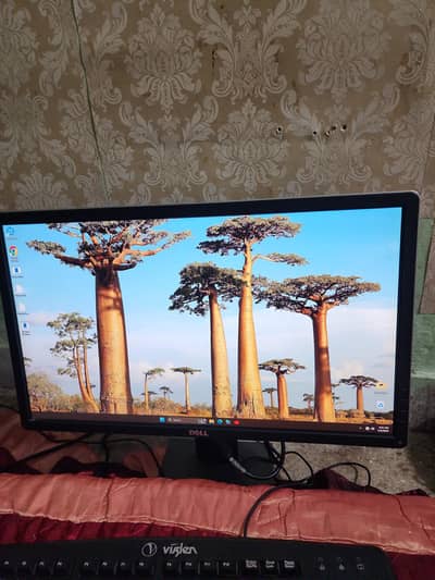 Dell T3500 Workstation | Xeon X5660 | 24 inch Dell Monitor - Ready Use