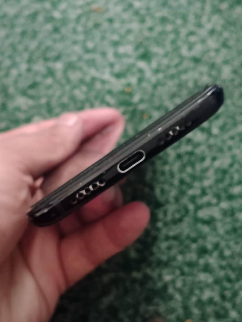 One Plus 6T 1
