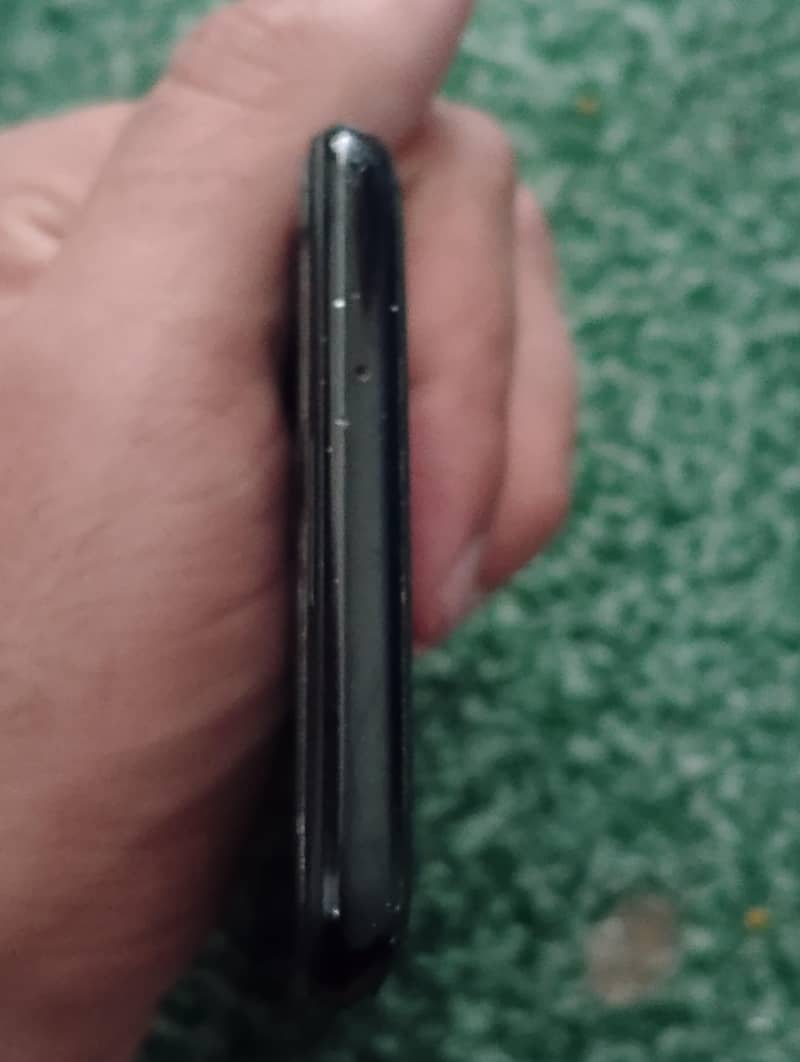 One Plus 6T 5