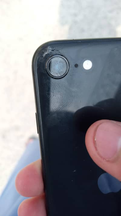 Apple iPhone 7