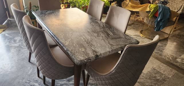 Modern Dinning Table with 6 chairs