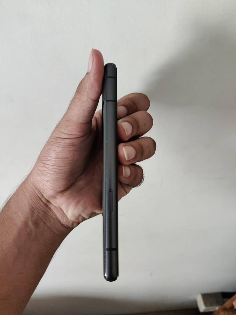 Google Pixel 7a 4