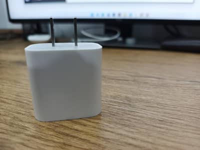 Apple 20W Original Charger
