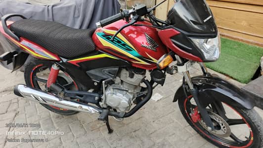 Honda CB 125 f 2023 (0322-3276769)