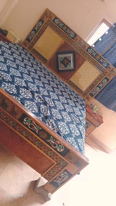 king size bed with matress