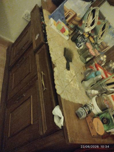 bed dressing table
