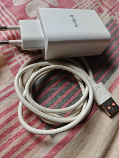Infinix charger 33w 100% Original Charger box Wala