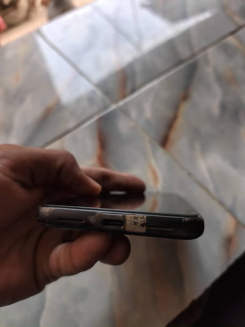 Google Pixel 8 3