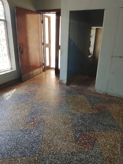 G9 Upper Portion Available For Rent