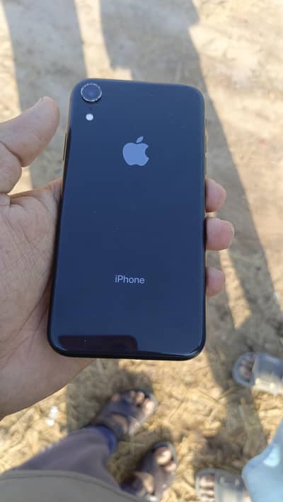 Apple iPhone XR