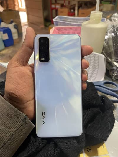 vivo y20