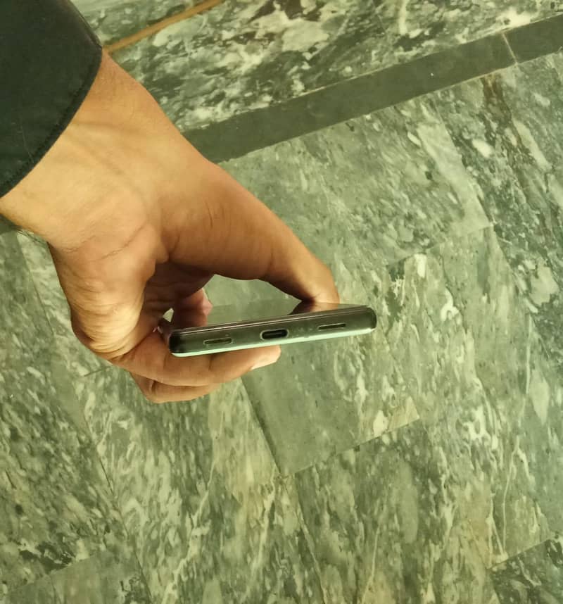 Google Pixel 6a 2