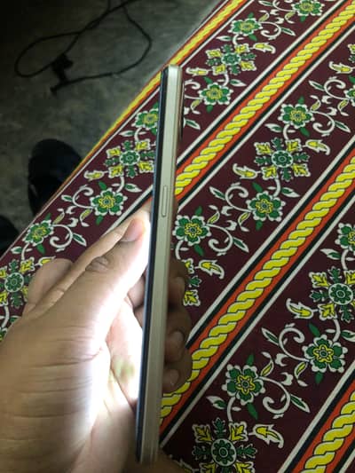 OPPO f17