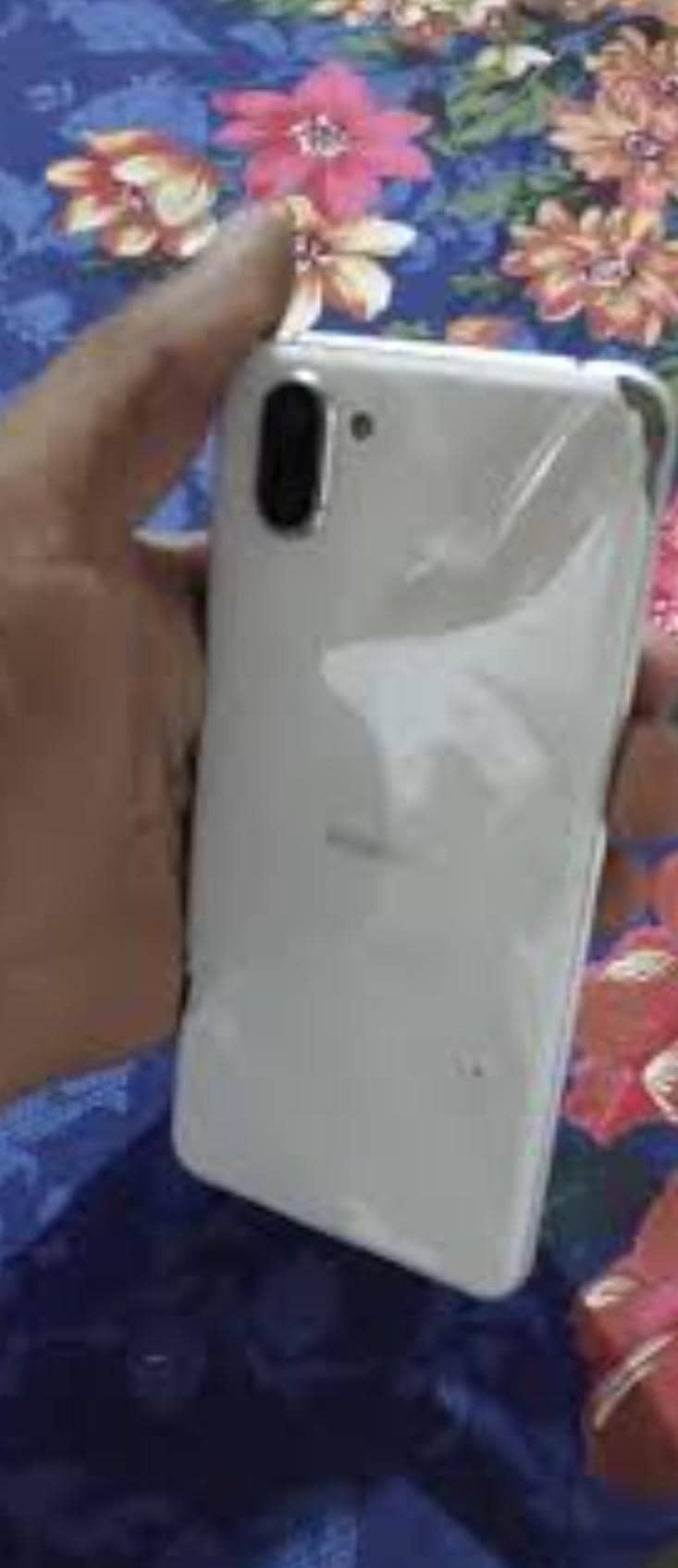 Sharp Aquos R3 1