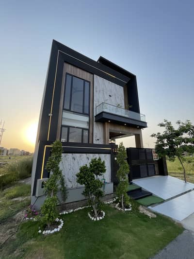 Luxury Modern 5Marla Brand New House for Sale DHA 9Town Lahore