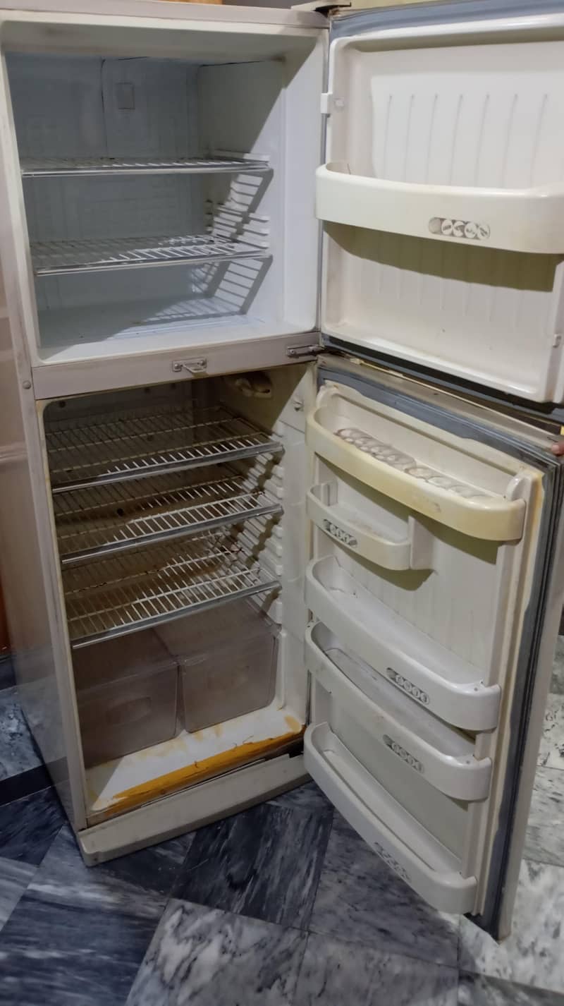 Orient Refrigerator 6