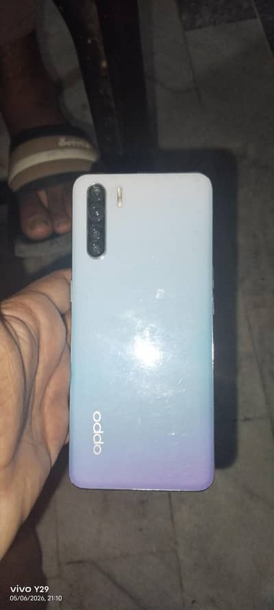 OPPO F15