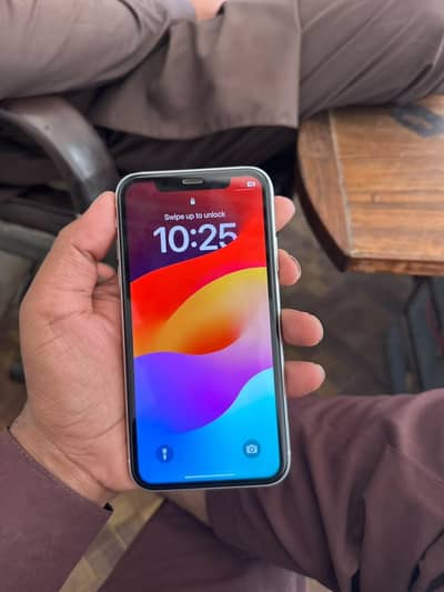Apple iPhone XR