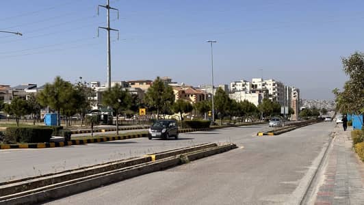 Dha Phase 2 Sector E Corner Street 15a Outstanding Plot For Sale
