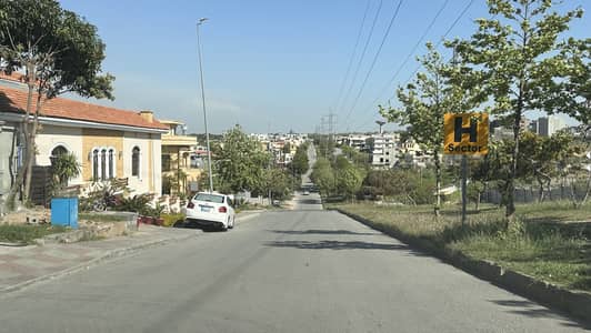 Dha Phase 2 Sector H 1kanal Corner Plot For Sale