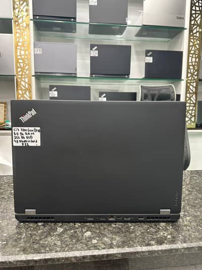 Lenovo ThinkPad P51 | Core i7 7th Gen | 8GB RAM | 256GB SSD |4GB Grap