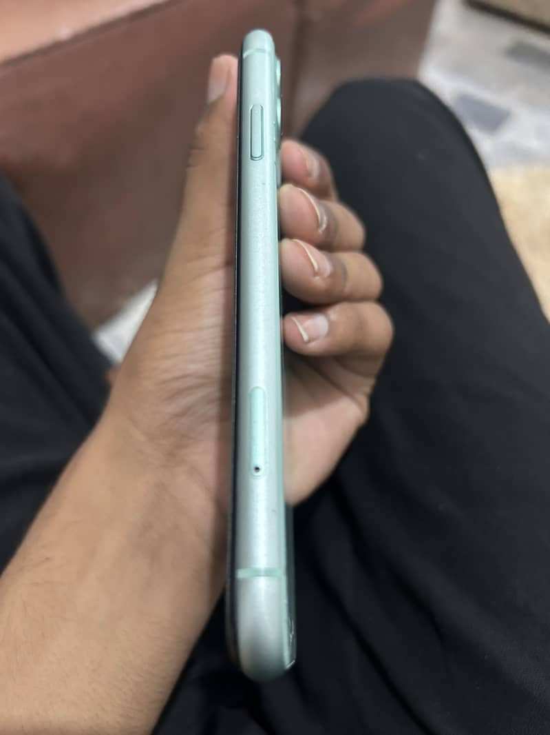 Apple iPhone 11 1