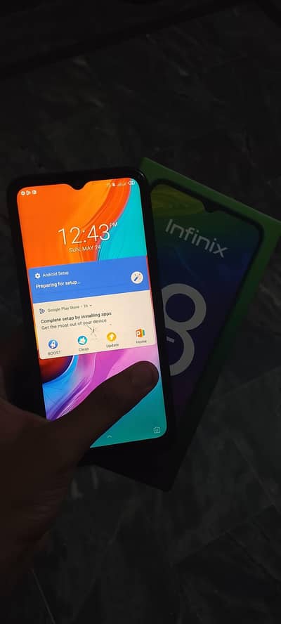 Infinix Hot 8