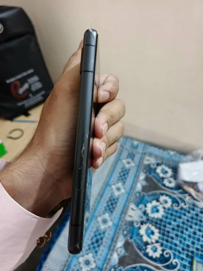 Google Pixel 7a 3