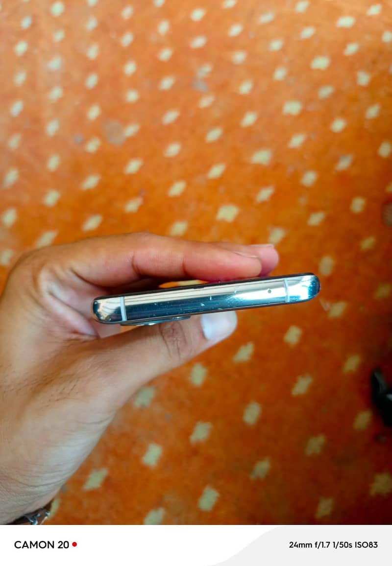 One Plus 9 Pro 4
