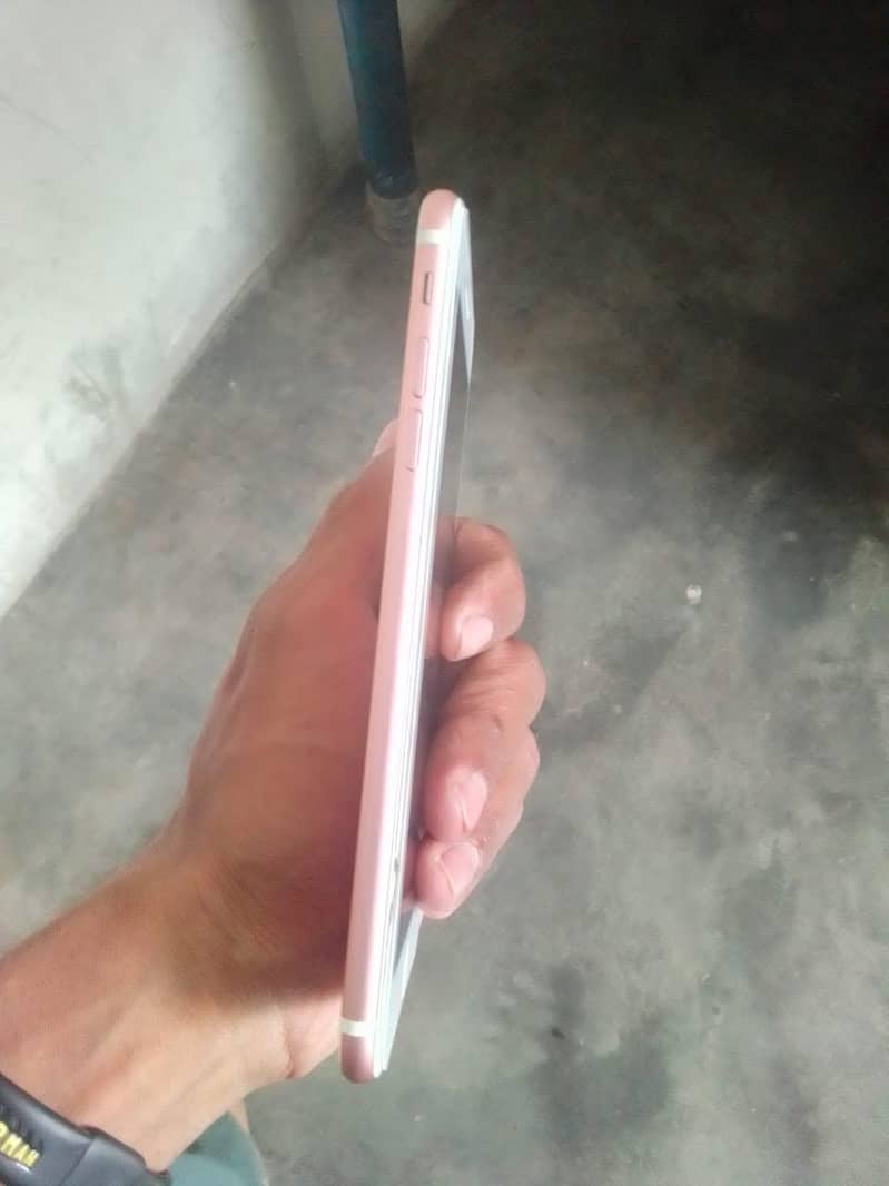 Apple iPhone 7 Plus 03114017925 call or WhatsApp 1