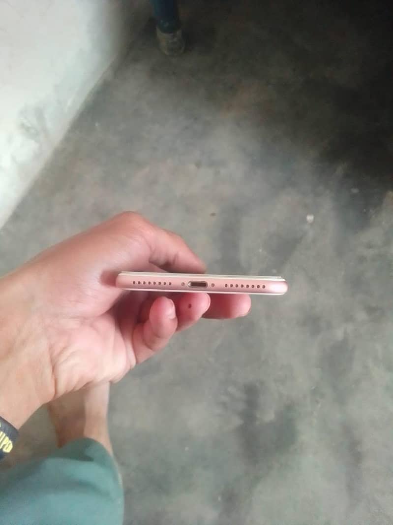 Apple iPhone 7 Plus 03114017925 call or WhatsApp 2