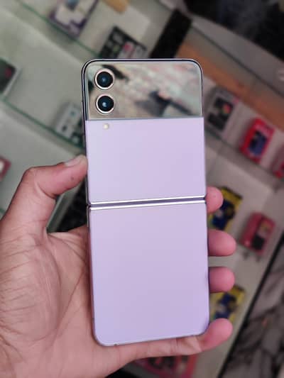 Samsung Mobile Z Flip 4