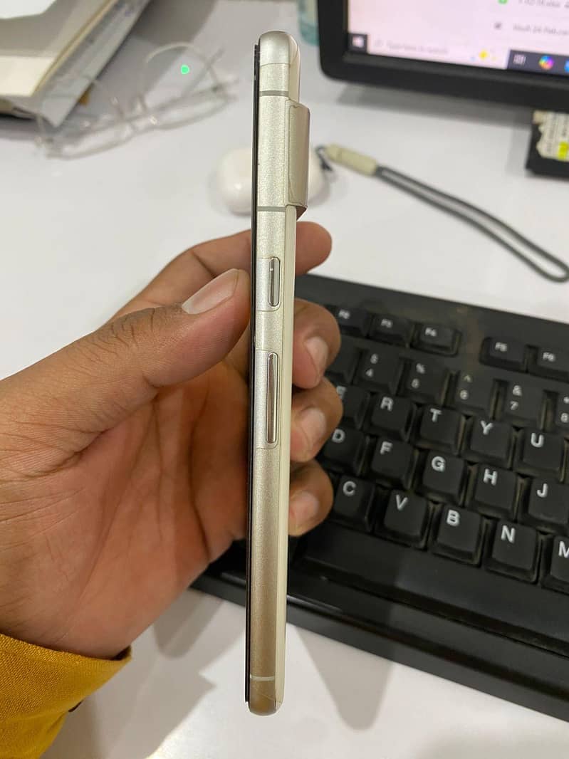 Google Pixel 7 2