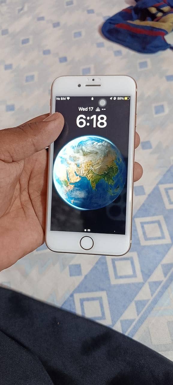 Apple iPhone 8 2