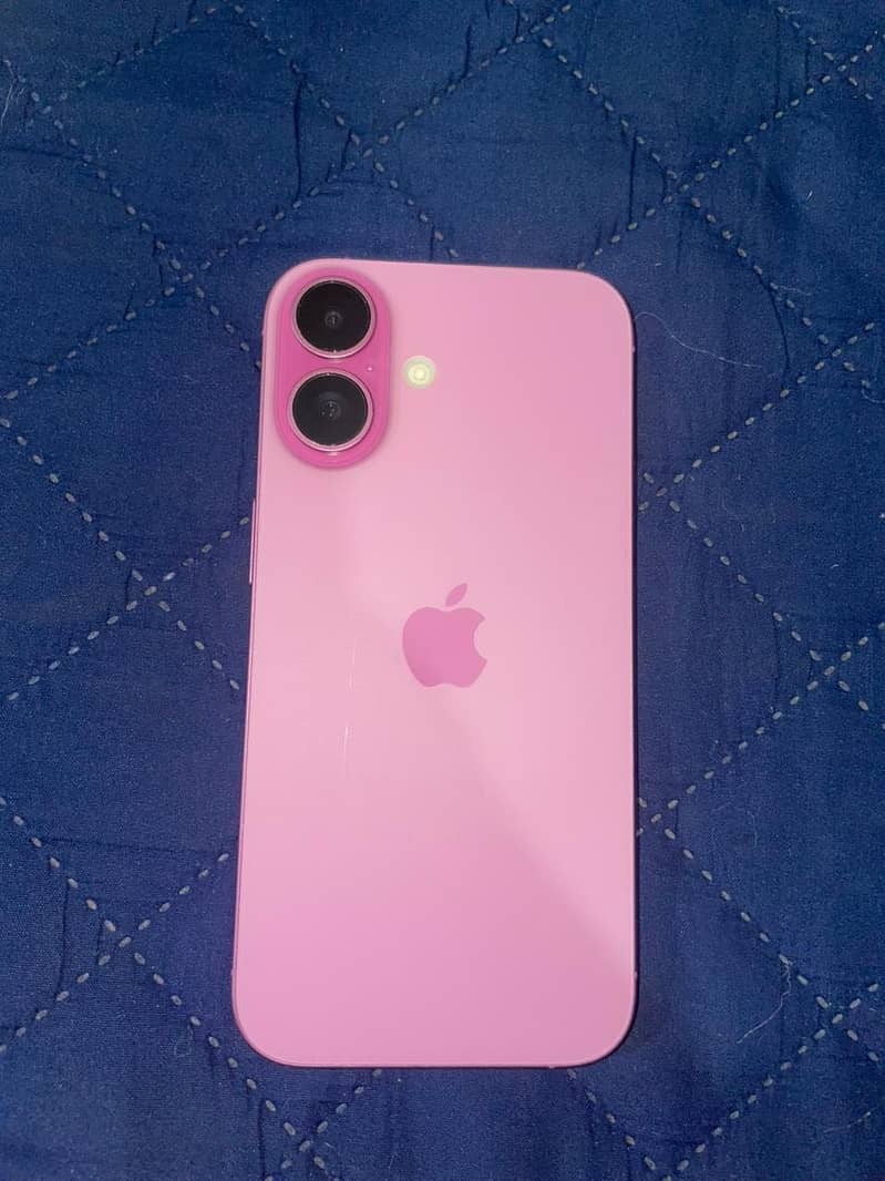 Apple iPhone 16 0