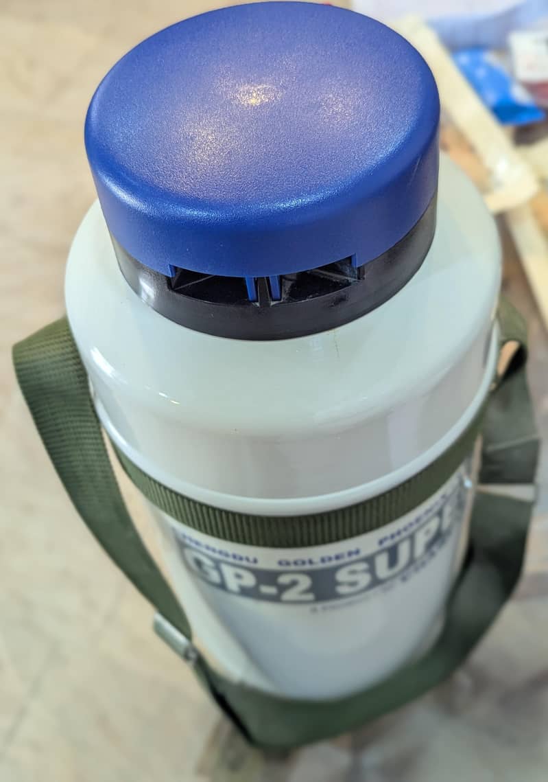 Liquid Nitrogen Storage Container 4