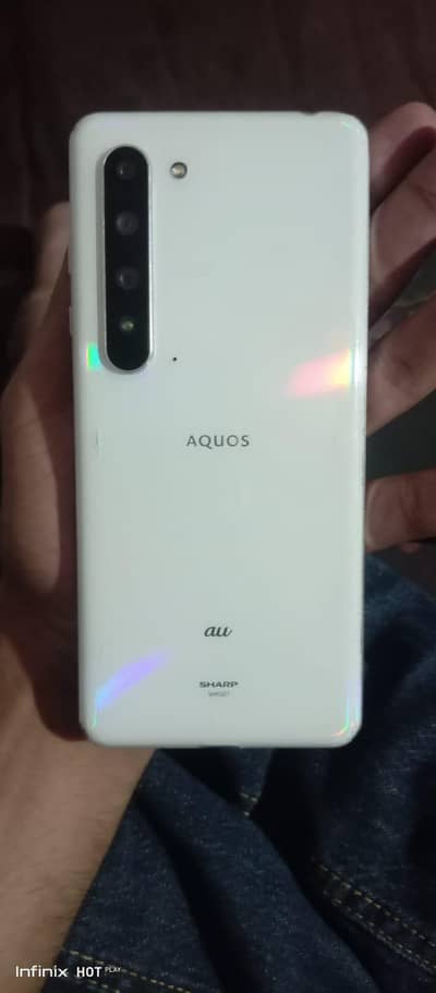 Sharp Aquos R5G