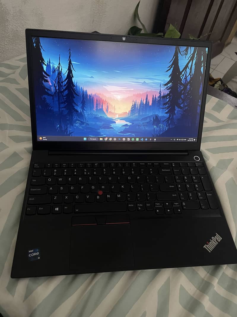 Thinkpad E15 Gen2 16/512 0