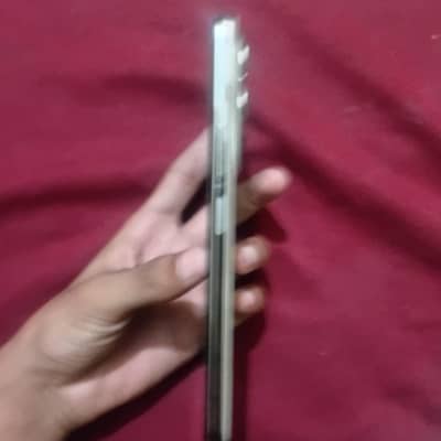 Vivo Y29