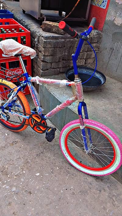 Phonix new wheeler cicycle