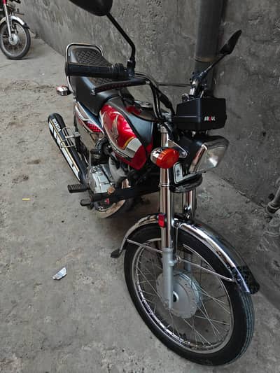 CG 125 SPECIAL EDITION 24/25